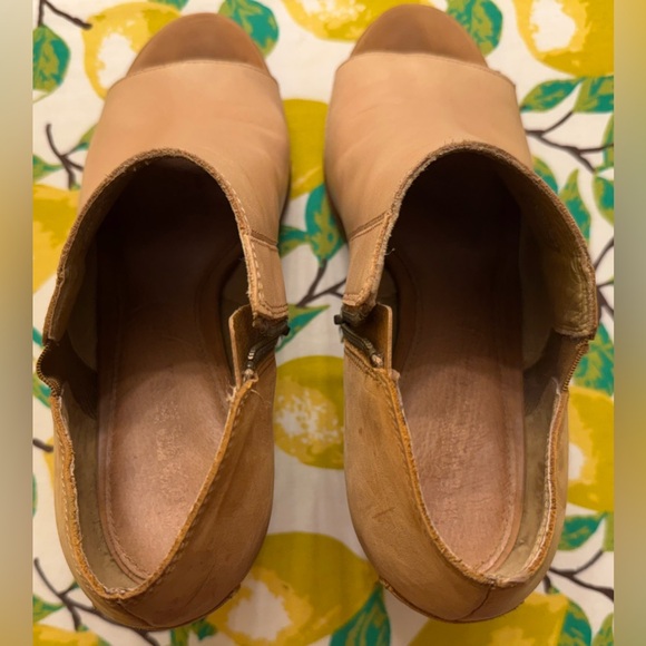 Sorel Nadia Peep-toe Bootie - Picture 5 of 11